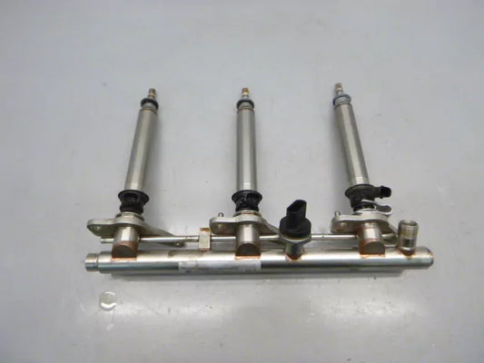 Rampa inyectora Mercedes-Benz Clase S 450 500 3.0 276.824 A2760702195 DE285661