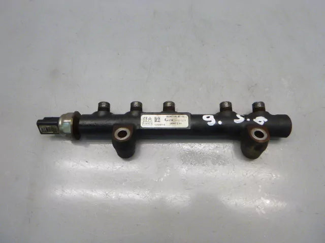 Rampa inyectora Citroen Peugeot DS3 308 508 1.6 HDi 9HR DV6C 9H05 9684753080 DE288531