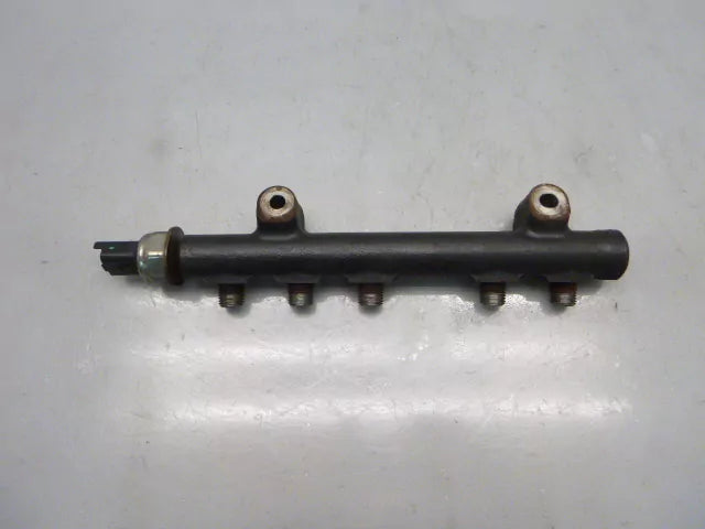 Rampa inyectora Citroen Peugeot DS3 308 508 1.6 HDi 9HR DV6C 9H05 9684753080 DE288531