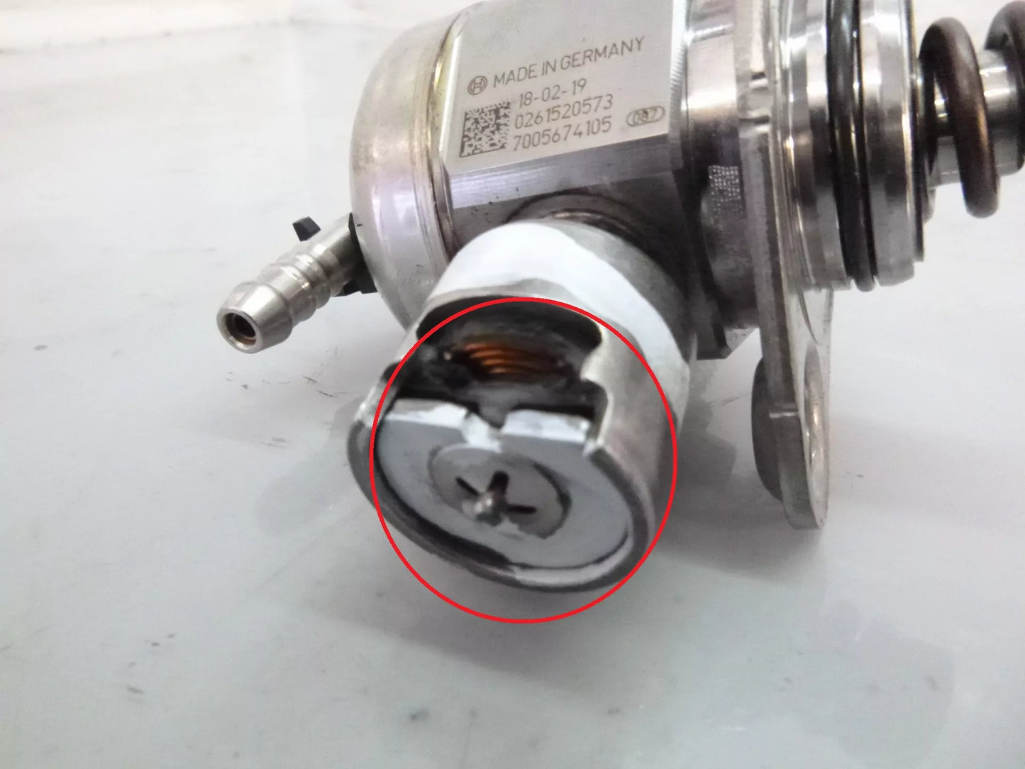 Bomba de combustible Audi Seat Skoda Tiguan 1,4 TSI CZE CZEA 04E127025D DE296212