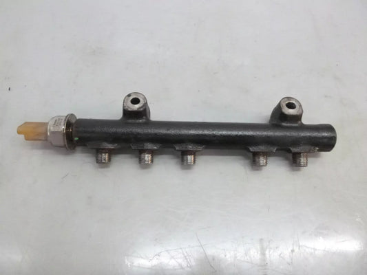 Rampa inyectora Ford Fiesta VI 1,5 TDCi XUJB 9804776780 DE298557