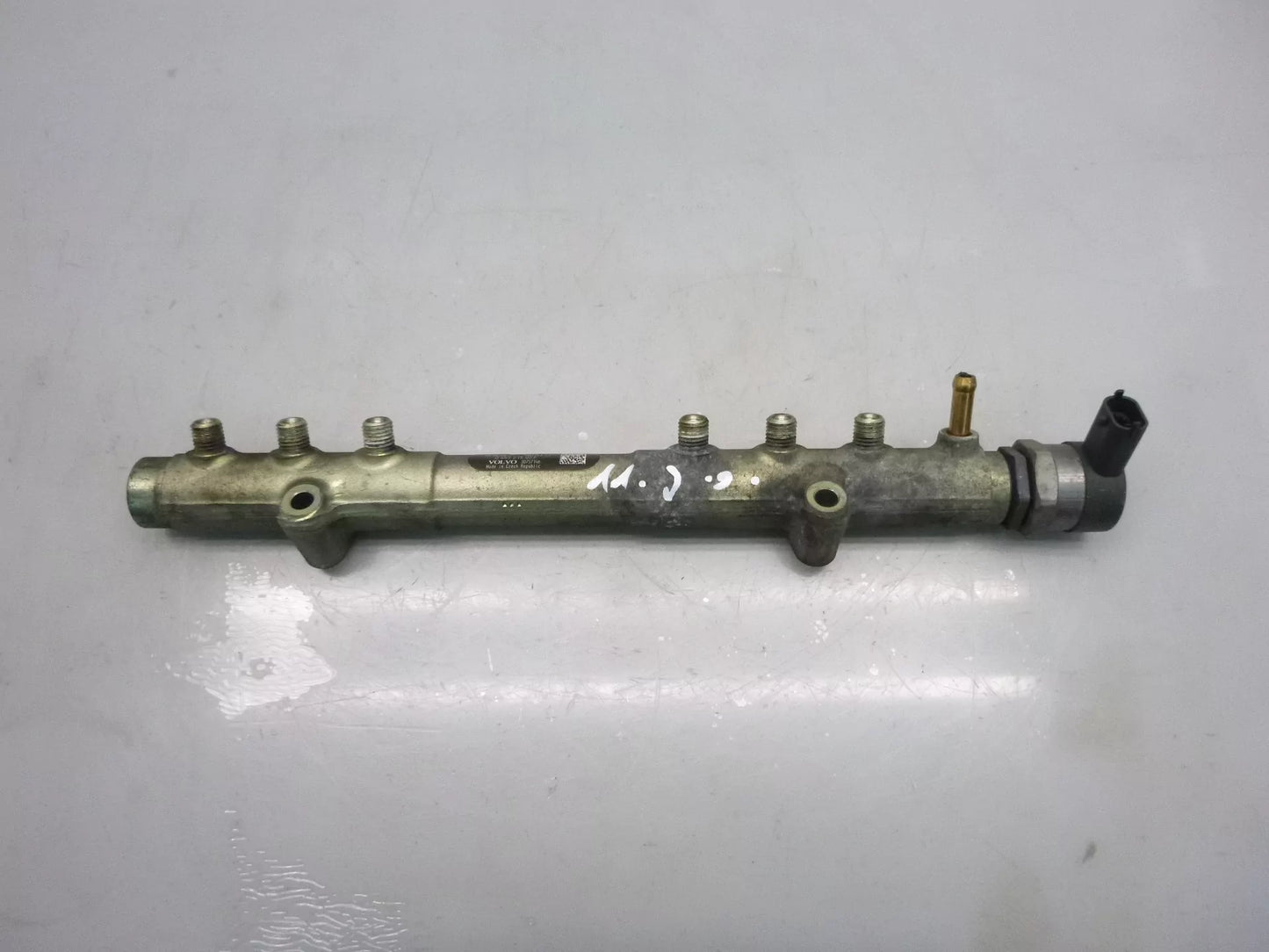 Rampa inyectora Volvo S60 S80 XC60 XC70 XC90 2,4 Diesel D5244T4 0445215023 DE299952