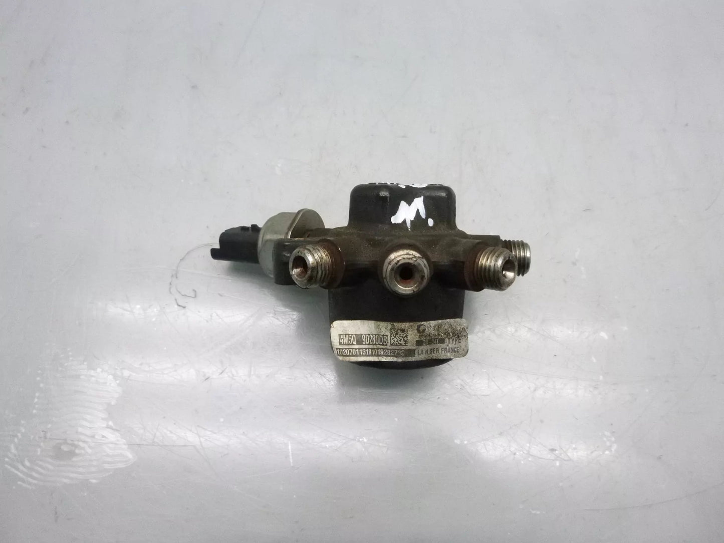 Rampa inyectora Ford C-Max DM Focus II 2 DA 1,8 TDCi KKDA 4M5Q-9D280-DB DE300563