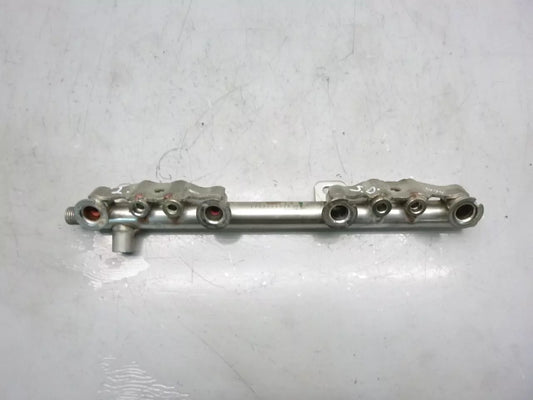 Rampa de inyección Nissan Qashqai II J11 1,2 DIG-T HRA2DDT 175226637R