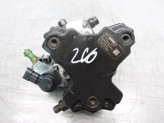 Bomba de alta presión Volvo XC90 I 2.4 D5 AWD D5244T18 31303475