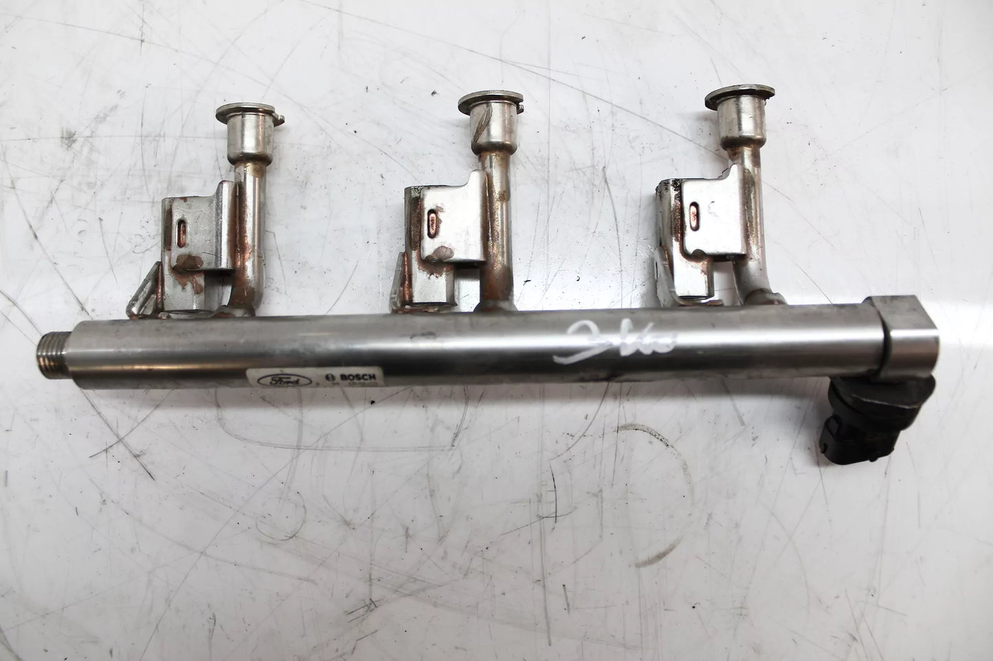 Rampa inyectora Ford C-MAX 1.0 EcoBoost M1DA DM5G-9H487-AA DE328097