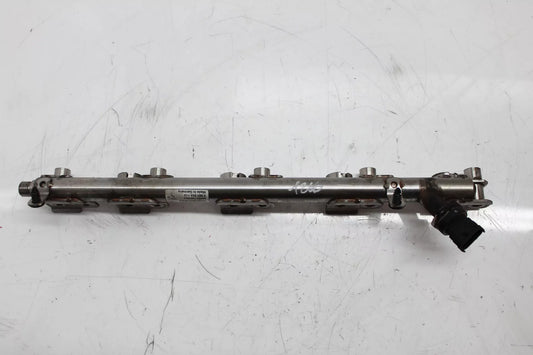 Rampa de inyección Ford Focus III 2,0 ST R9DA CJ5E-9F797-BE