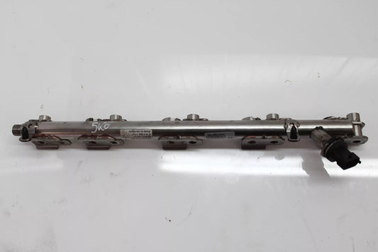 Rampa de inyección Ford Focus III 2,0 ST gasolina R9DA CJ5E-9F797-BE