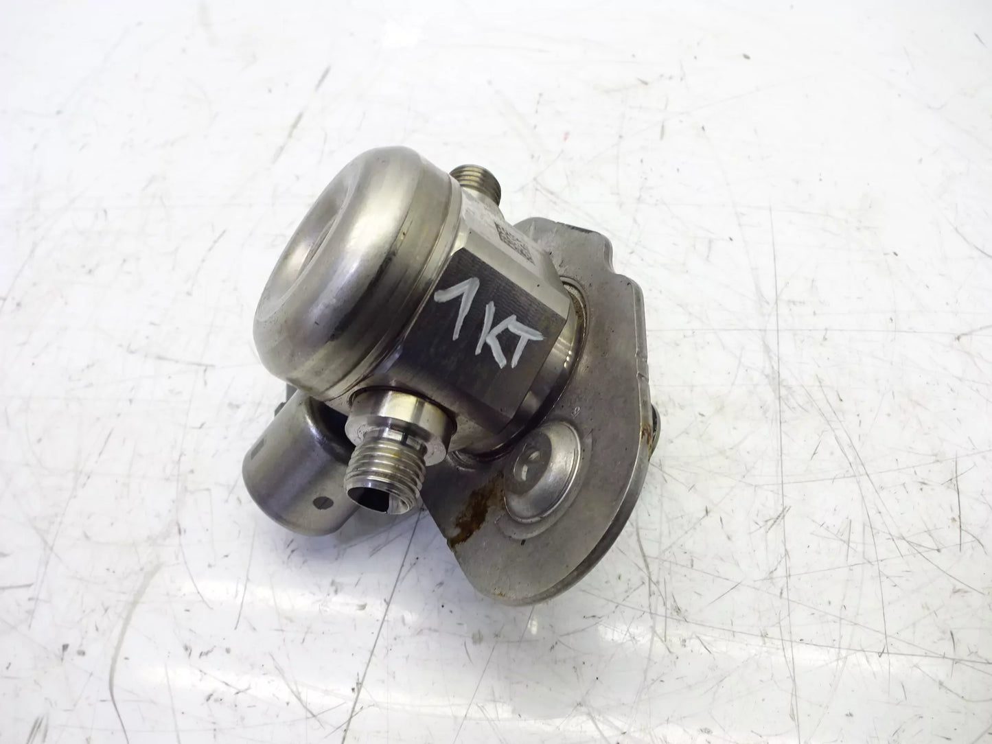 Bomba de combustible Mini Cooper F55 F54 F56 F57 1.5 gasolina B38A15A 7636881