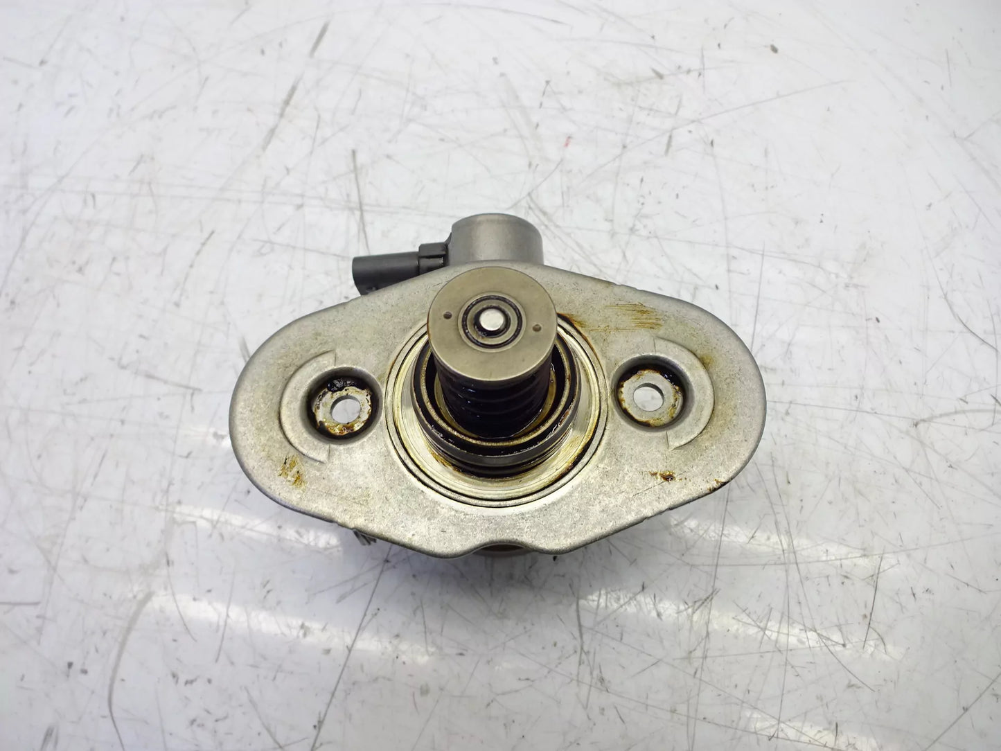 Bomba de combustible Mini Cooper F55 F54 F56 F57 1.5 gasolina B38A15A 7636881