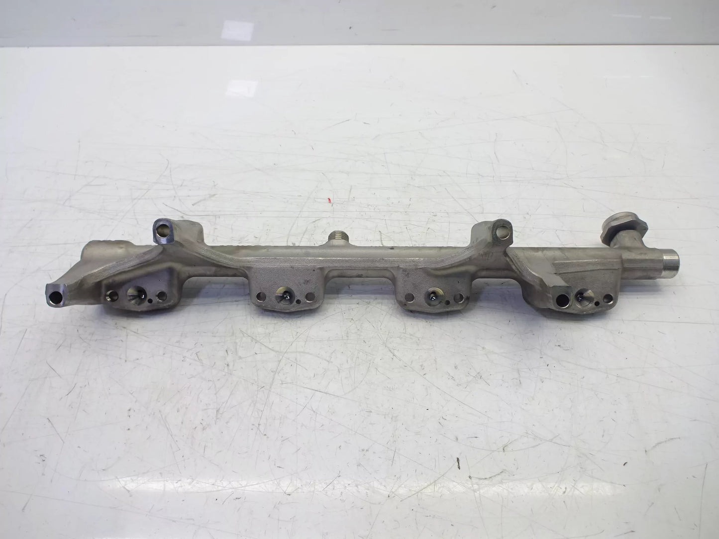 Rampa de inyección Mini Cooper F54 F55 F56 F57 2,0 gasolina B48 B48A20A 7639979