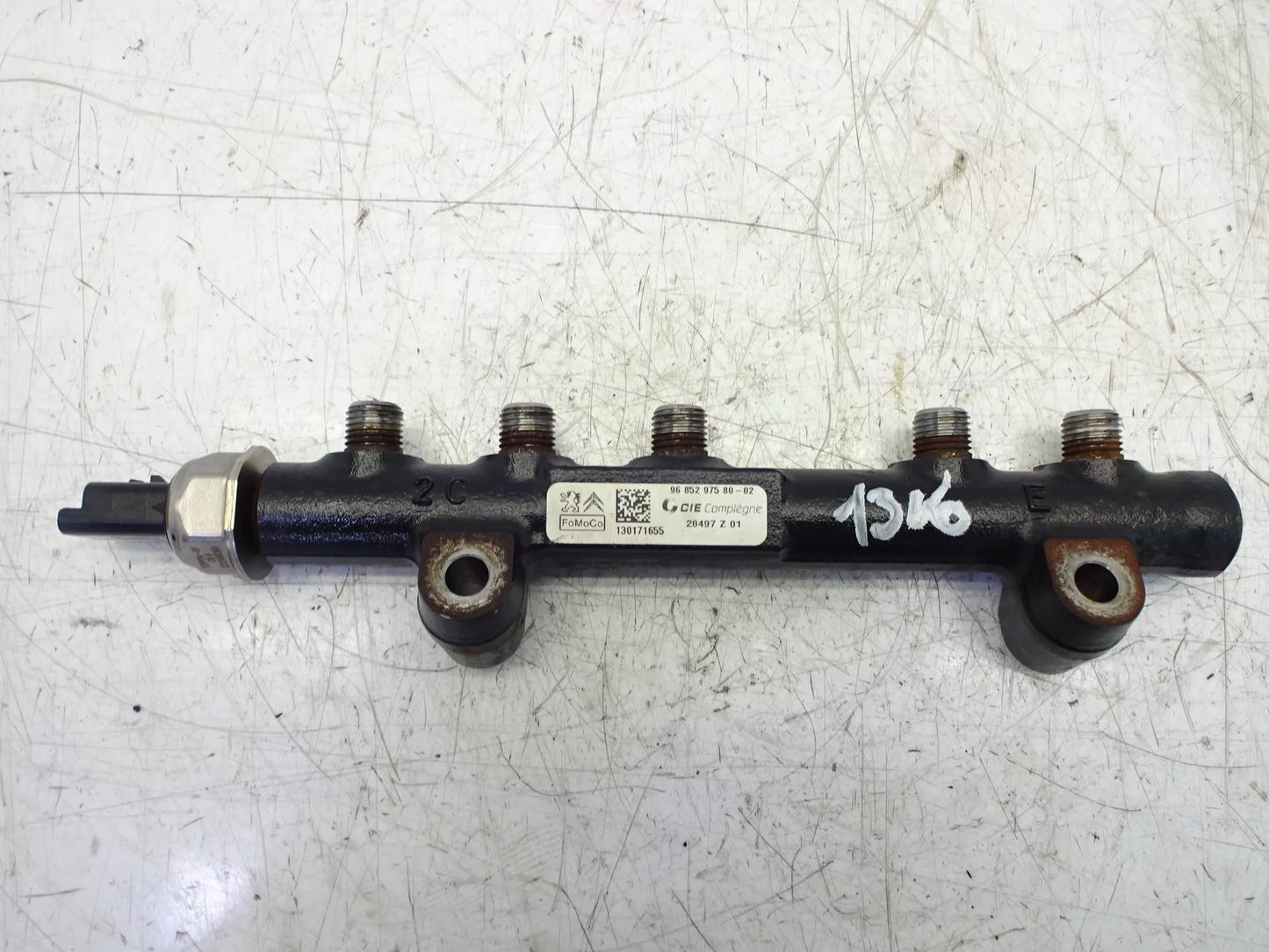 Rampa inyectora Peugeot 208 CA 1,6 HDi Diesel 9HP DV6DTED 9H06 9685297580