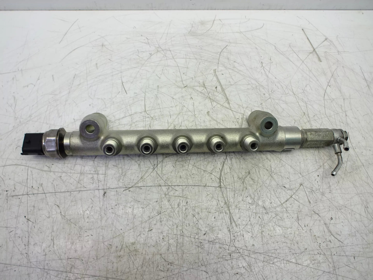 Rampa inyectora Opel 1,6 CDTi B16DTH 55570022 DE340756