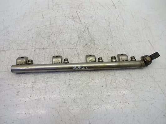 Rampa de inyección BMW 5er F07 F10 F11 550 i 4,4 N63B44A 7547599
