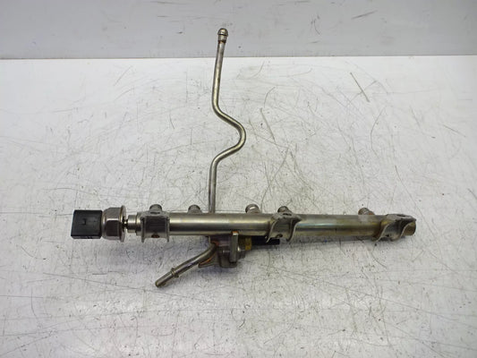 Rampa de inyección BMW 2,0 N43B20A N43 7562474