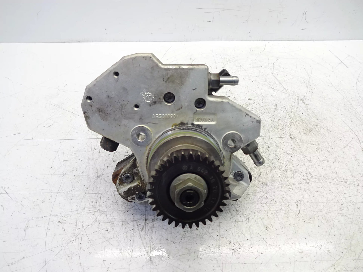 Bomba de alta presión Mercedes-Benz W204 3.0 CDI OM 642.830 A6420108546 0445010245