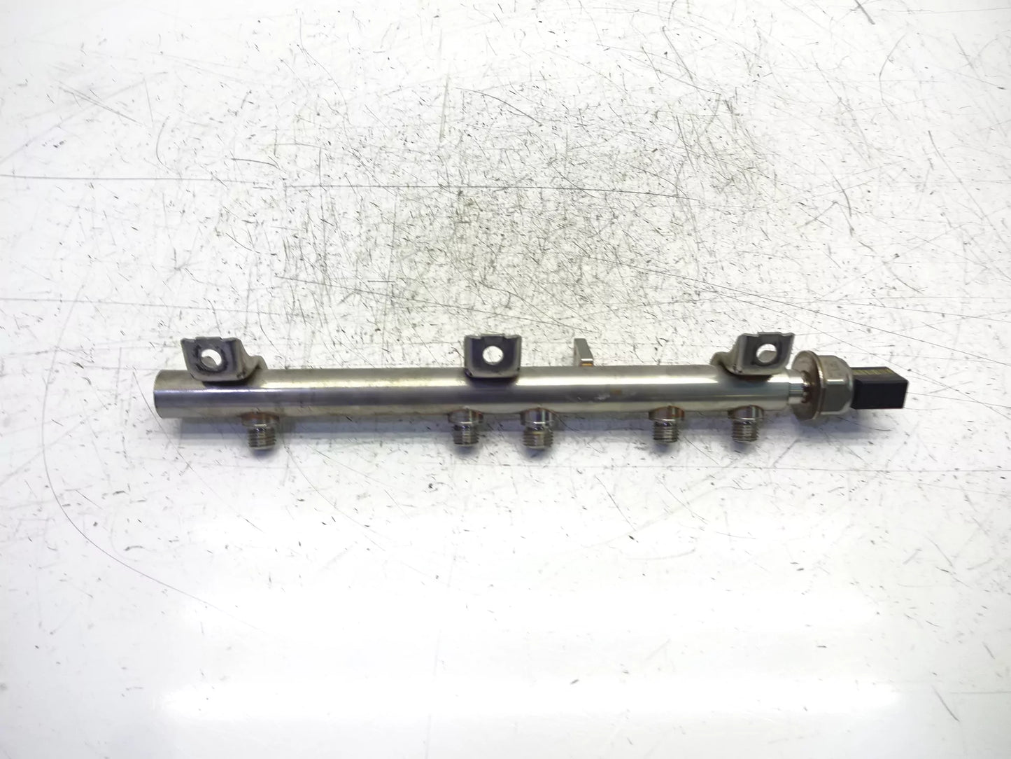 Rampa de inyección BMW E90 E91 E92 E93 2,0 N43B20A N43 7562474 DE304278