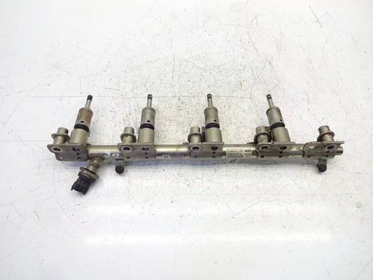 Barra de inyectores Ford Focus III 2.0 ST gasolina R9DA CJ5E-9F797-BE