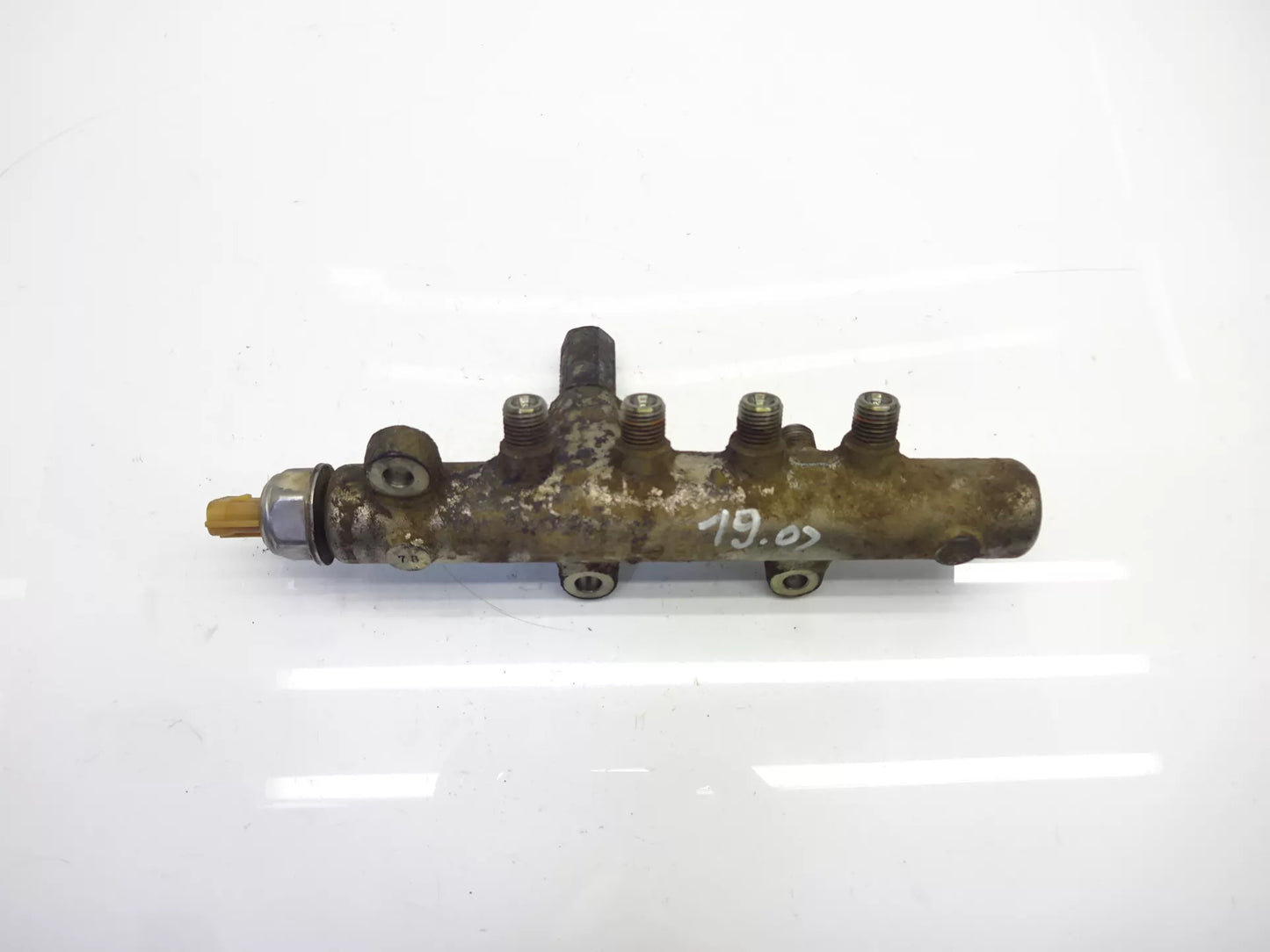 Rampa inyectora Isuzu D-Max TFR 2,5 CRDi Diesel 4JK-1E5-TC