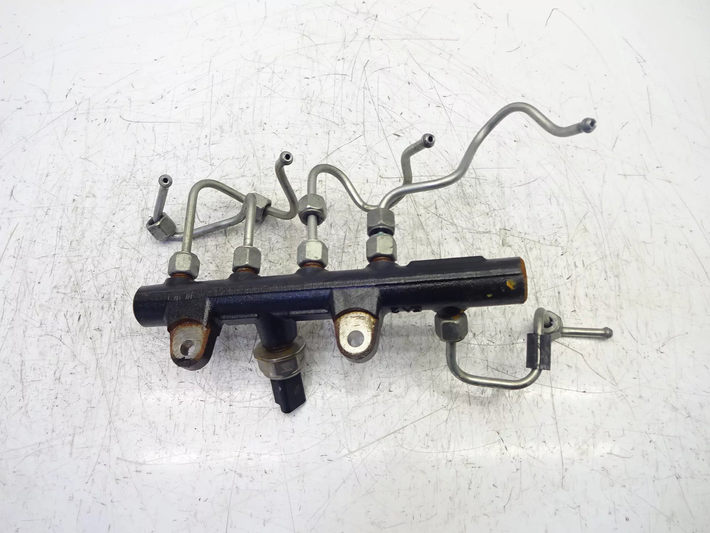 Rampa inyectora Renault Megane IV 1,5 dCi Diesel K9K646 K9K 175210651R H8201225030