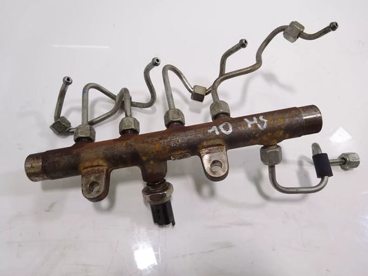 Rampa inyectora Renault Nissan Megane NV200 1,5 dCi K9K636 K9K 175218188R