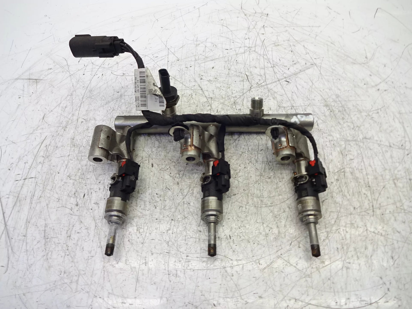 Rampa de inyección Ford Focus IV 1,5 EcoBoost YZDA HX7G-9D280-AA HX7G-9F797-BA