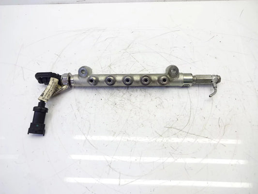 Bomba de alta presión Opel Astra J 1.6 CDTI Diesel LVM B16DTL 55490709