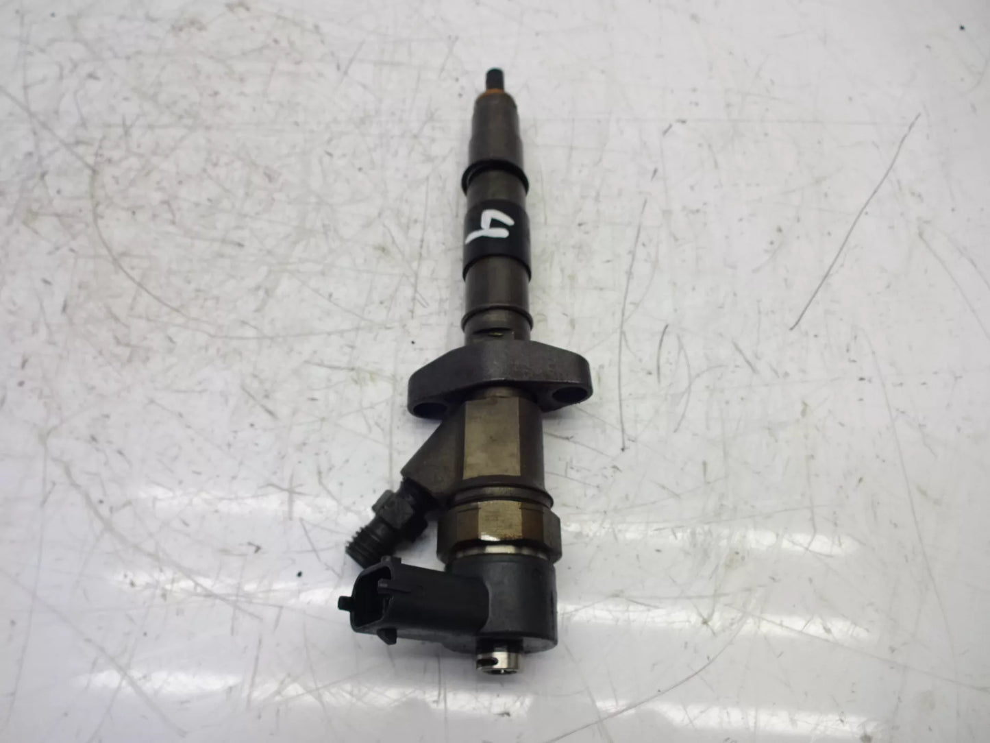 Inyector Renault 2.2 dCi G9T743 G9T 0445110084 8200084534