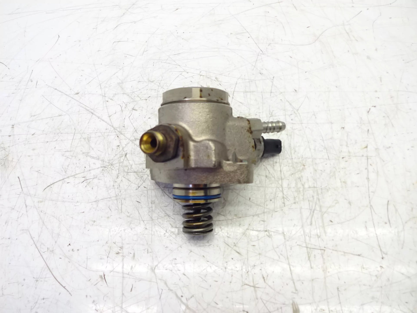 Bomba de combustible Audi Seat Skoda Volkswagen 1,2 TSI gasolina CYV CYVA CYVB 04E127026AT