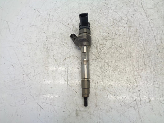 Inyector boquilla de inyección BMW F30 F31 F45 F10 2.0 B47D20A 0445110743 8514148