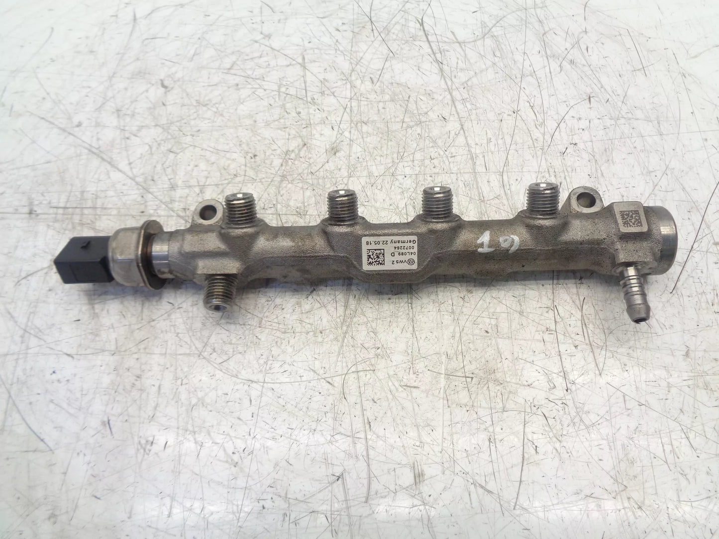 Rampa inyectora Volkswagen Audi Golf A3 2,0 TDI Diesel DGCA DGC 04L089D R04L125