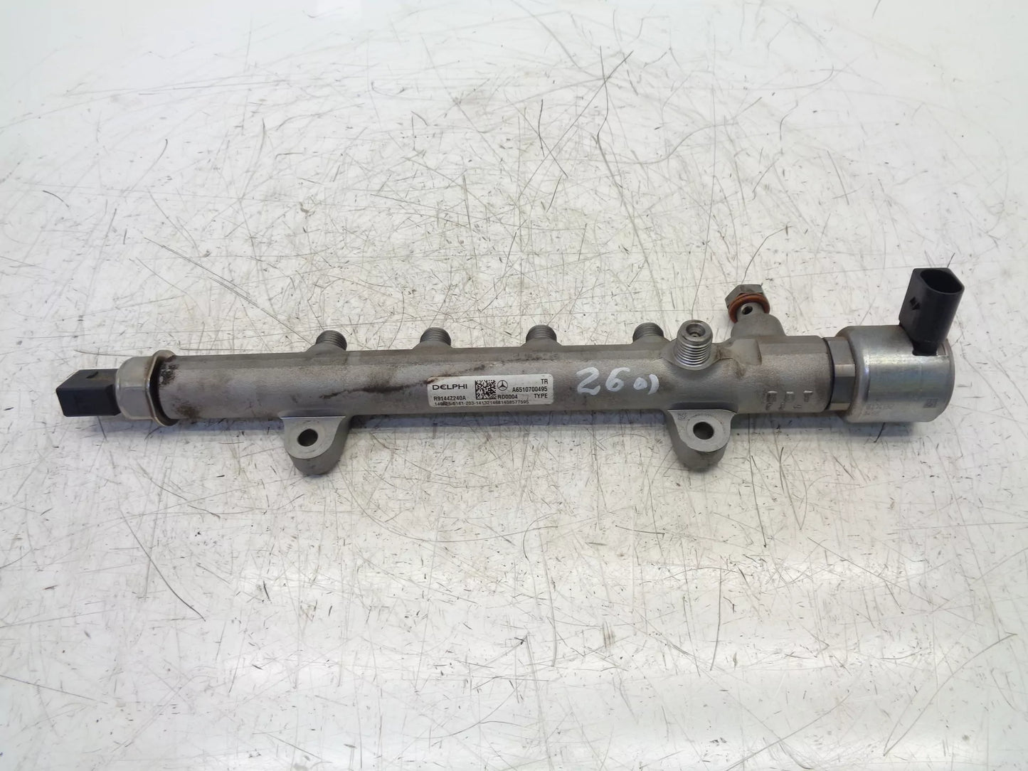 Rampa inyectora Mercedes-Benz W205 2,2 BlueTEC 651.921 OM651.921 A6510700495