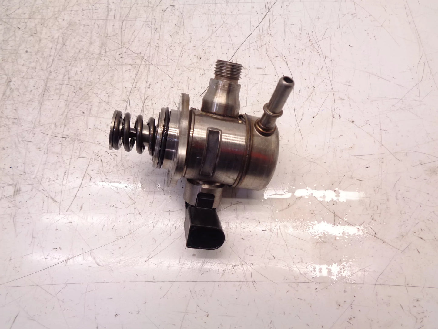 Bomba de combustible Seat Volkswagen Leon Golf 1,5 TSI gasolina DPBA DPB 05E127027D