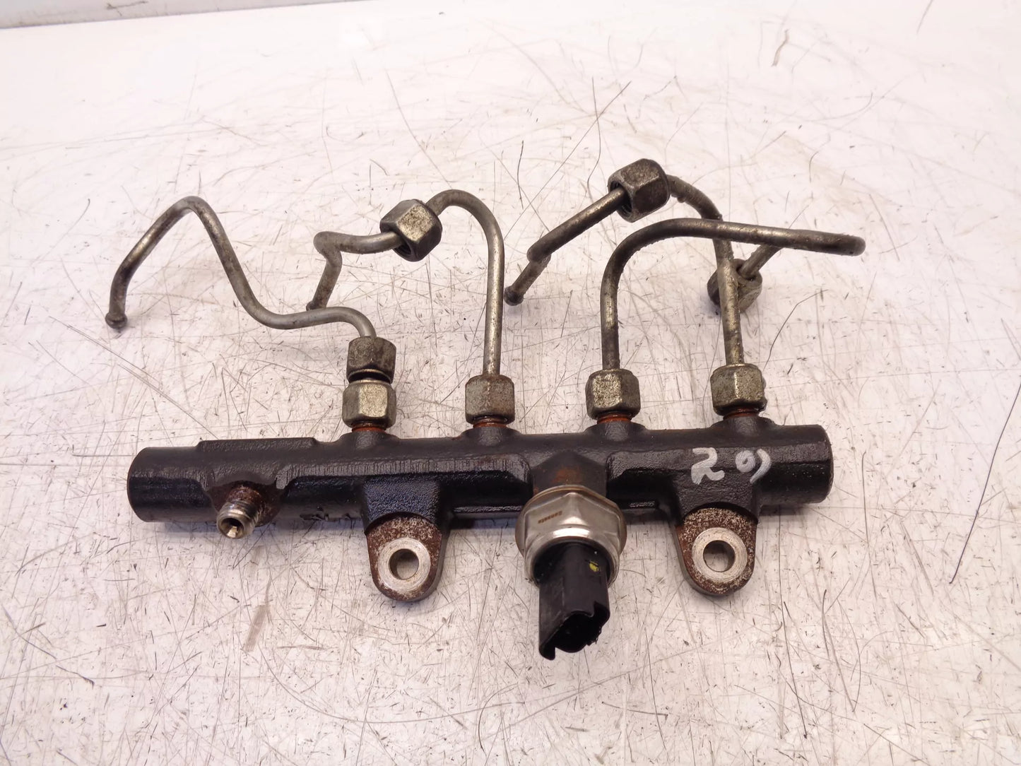 Rampa inyectora Mercedes-Benz W176 1,5 CDI 607.951 OM607 H8201225030 175210651R