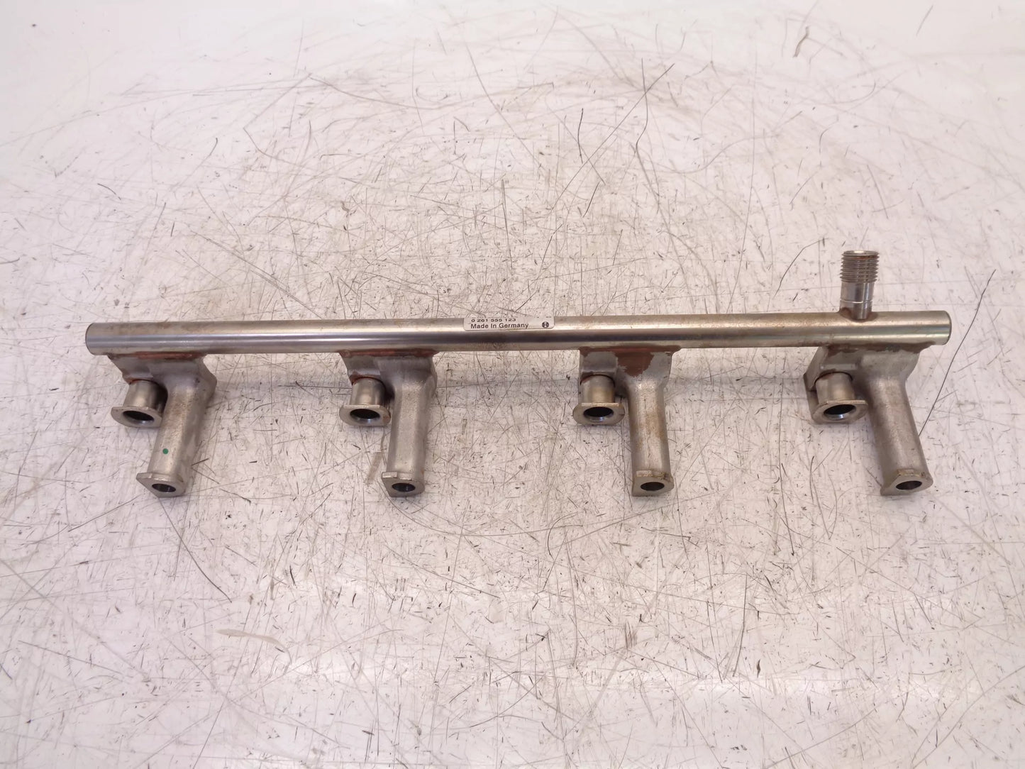 Rail de inyectores Jaguar Land Rover 5.0 gasolina V8 508cv AJ133 DW93-9G802-AA