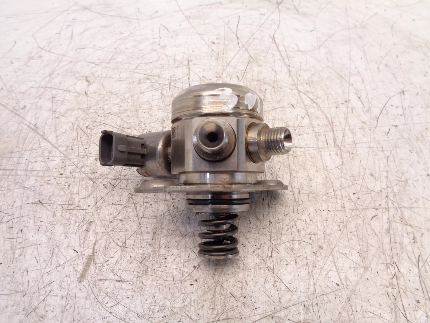 Bomba de combustible Jaguar Land Rover 5.0 V8 508PS AJ133 DK23-9D376-AA