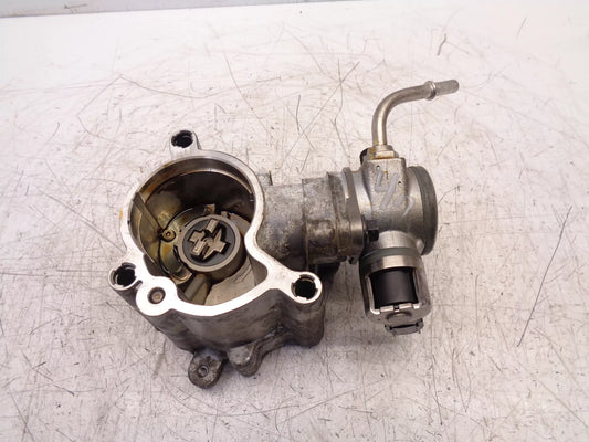 Bomba de combustible Volvo 2.0 Plug in Hybrid B4204T35 31480558 Bomba de vacío