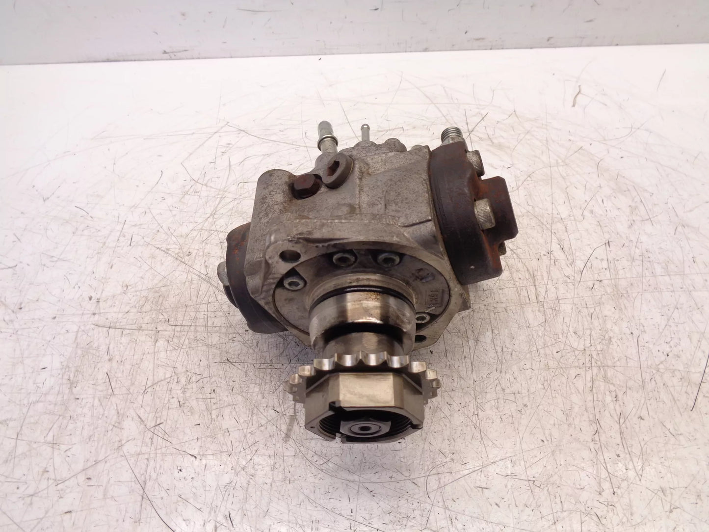 Bomba de alta presión Opel Astra K 1.6 CDTi Diesel B16DTU B16 55495426