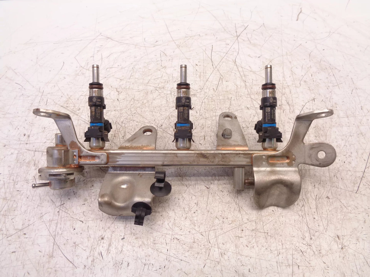 Rampa de inyección Dacia Sandero 0,9 TCe 90 gasolina H4B400 H4B412 175201470R