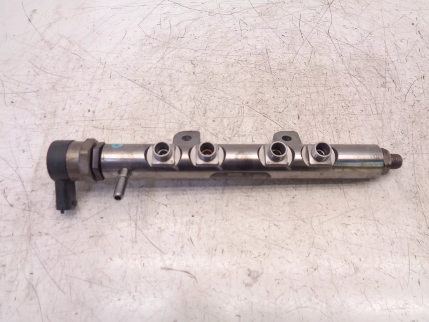 Rampa inyectora Jaguar 3,0 SDV6 D Diesel 306DT 0445216046 CK5Q-9D280-AB