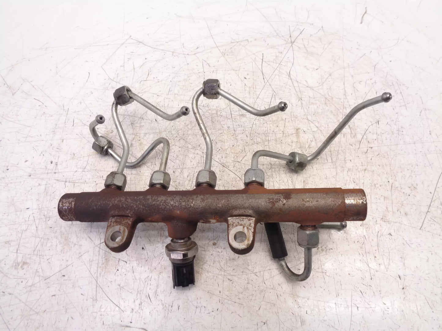 Rampa inyectora Renault Megane 3 MK3 III 1,5 dCi Diesel K9K832 K9K H8200296867