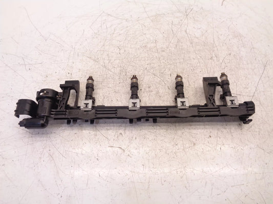 Rampa de inyección Ford Fiesta VI 6 CB 1,25 gasolina SNJB 8A6G-9H487-AC