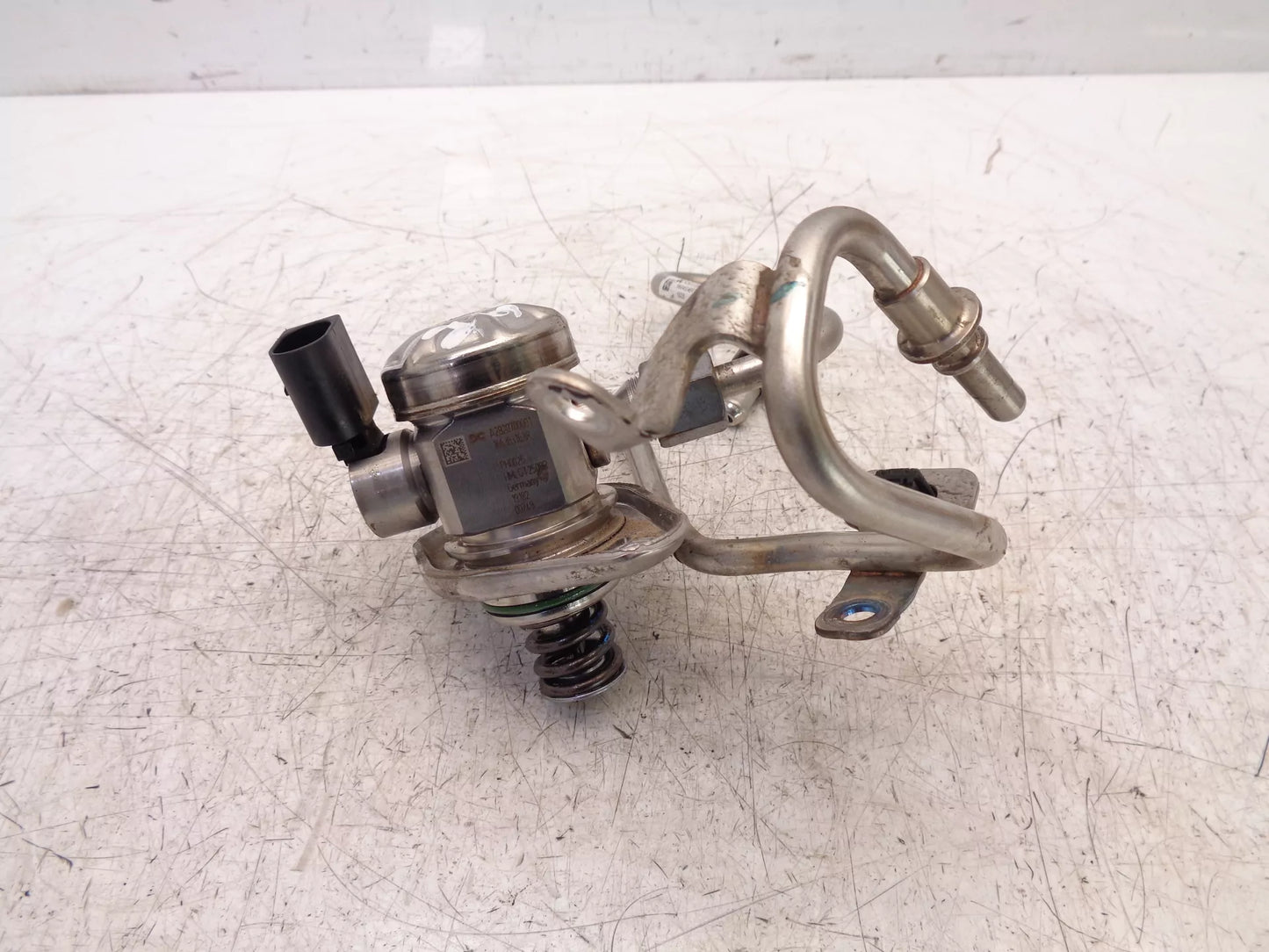 Bomba de combustible Dacia Duster HJD HM 1,3 TCe H5H470 H5H 16303162R