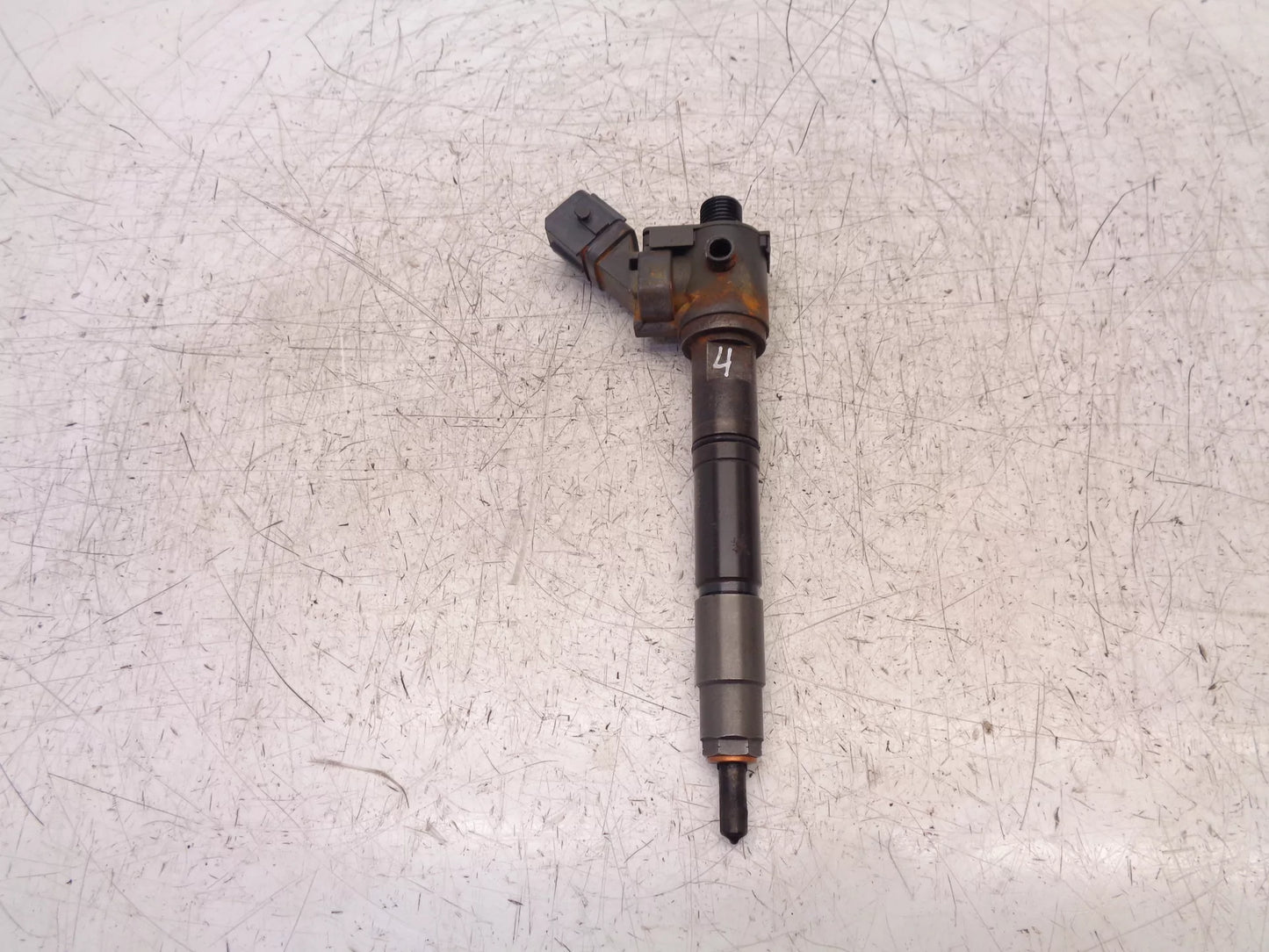 Inyector boquilla de inyección Volvo V90 235 236 MK2 2.0 D4 Diesel D4204T14 04B33548