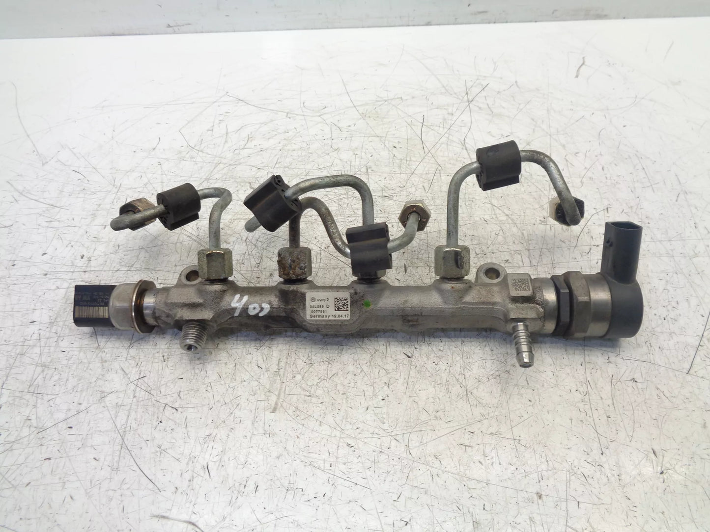 Rampa inyectora Audi Seat Skoda Volkswagen A3 Leon 2,0 TDI DCYA DCY 04L089D R04L125