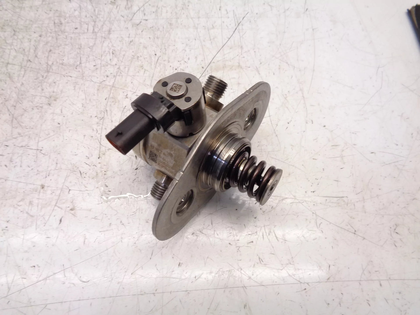 Bomba de combustible BMW 1er F20 F21 116i 118i 1,5 i gasolina B38B15A B38 7642466