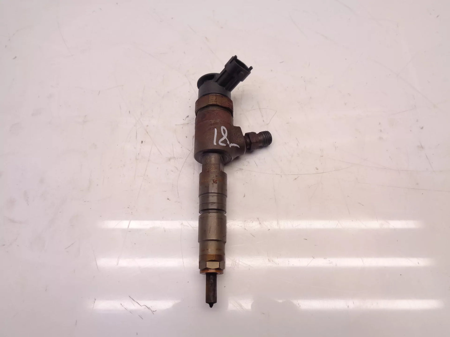 Inyector Peugeot Partner 1,6 HDI Diesel 9HP DV6DTED 0445110340