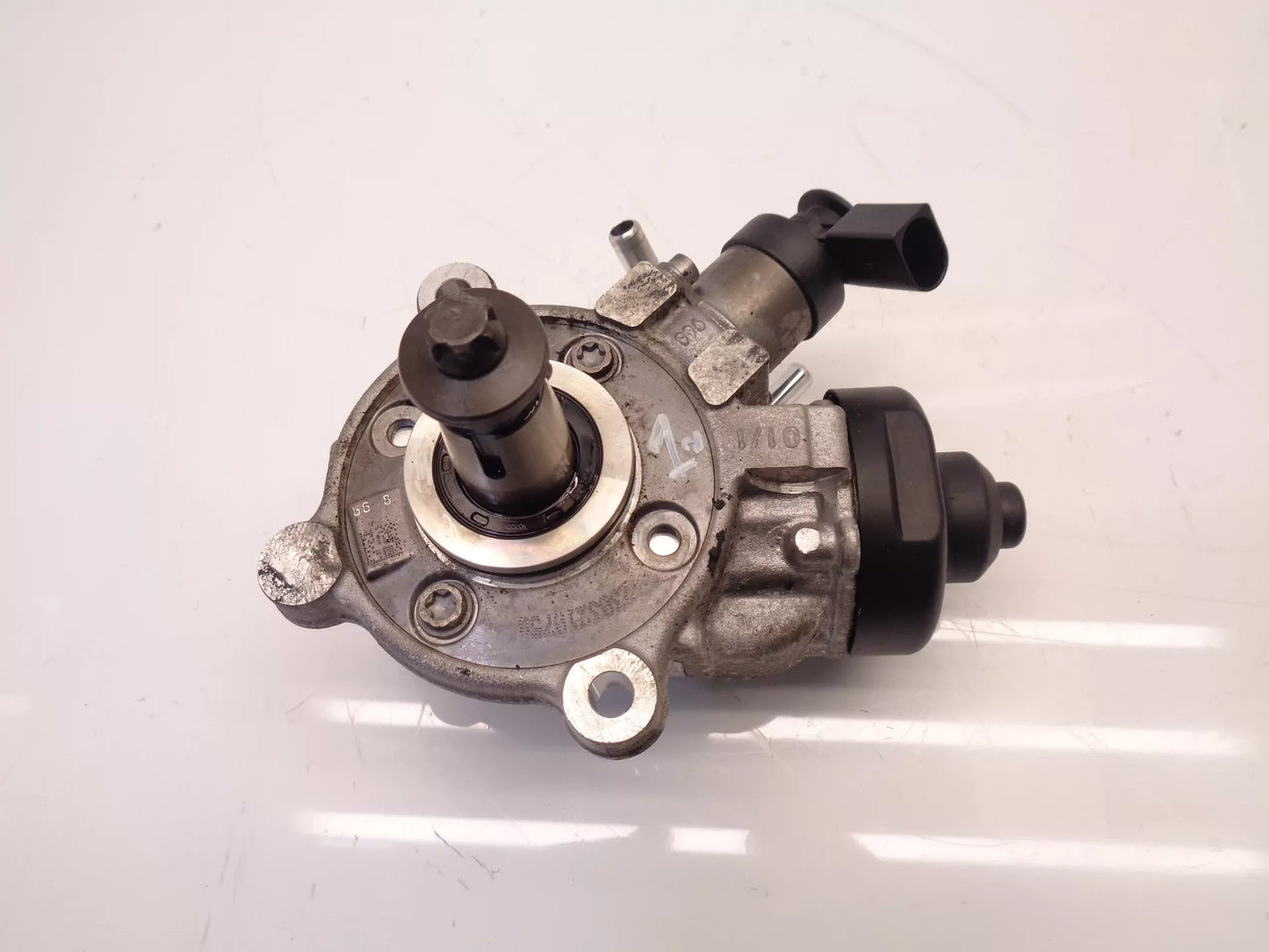 Bomba de alta presión BMW Serie 1 F20 F21 114d 1.5 D B37D15A B37 0445010586 8511626