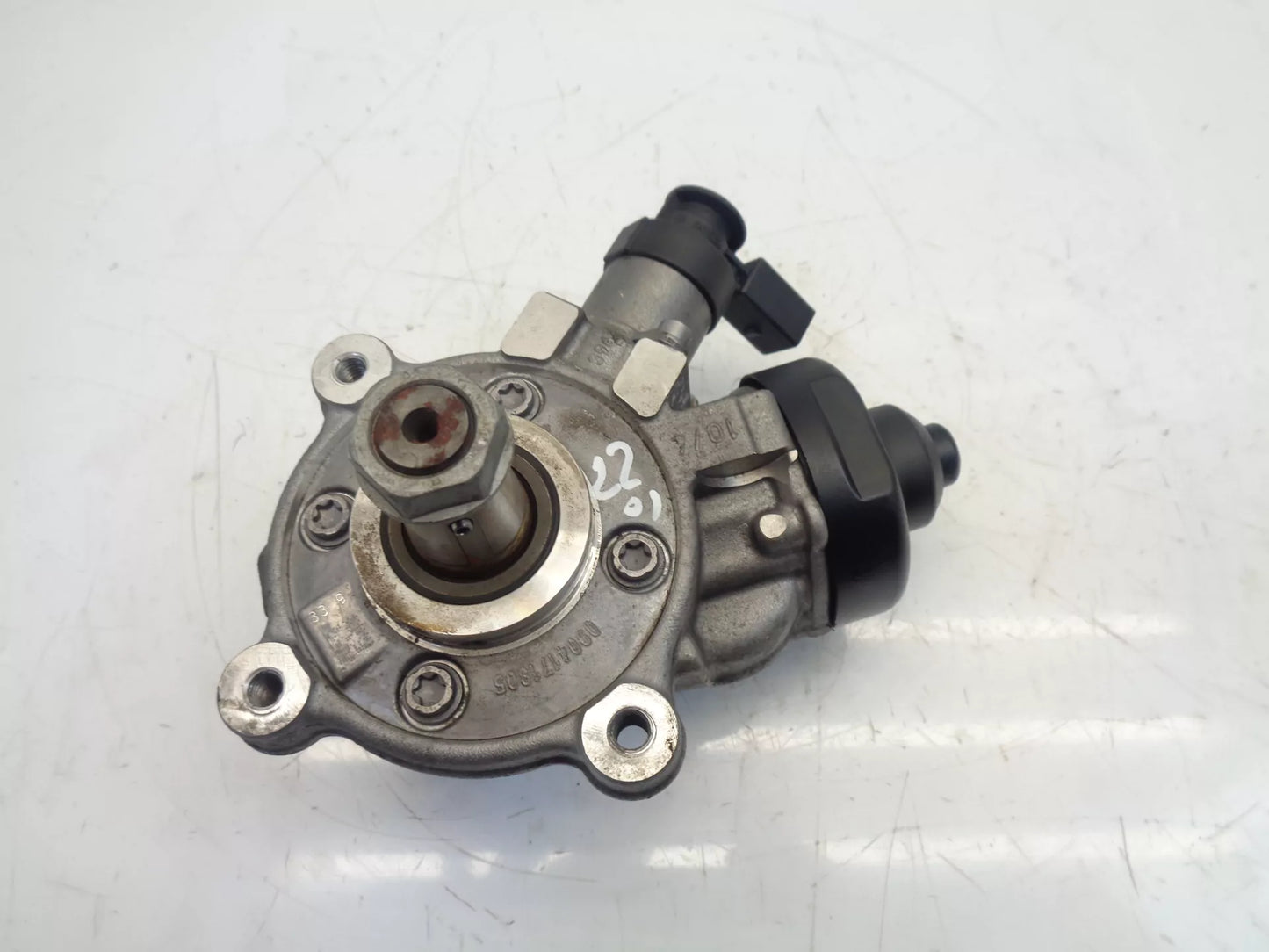 Bomba de alta presión Audi Seat Skoda 1.6 TDI CXMA CXM 0445010537 04L130755D