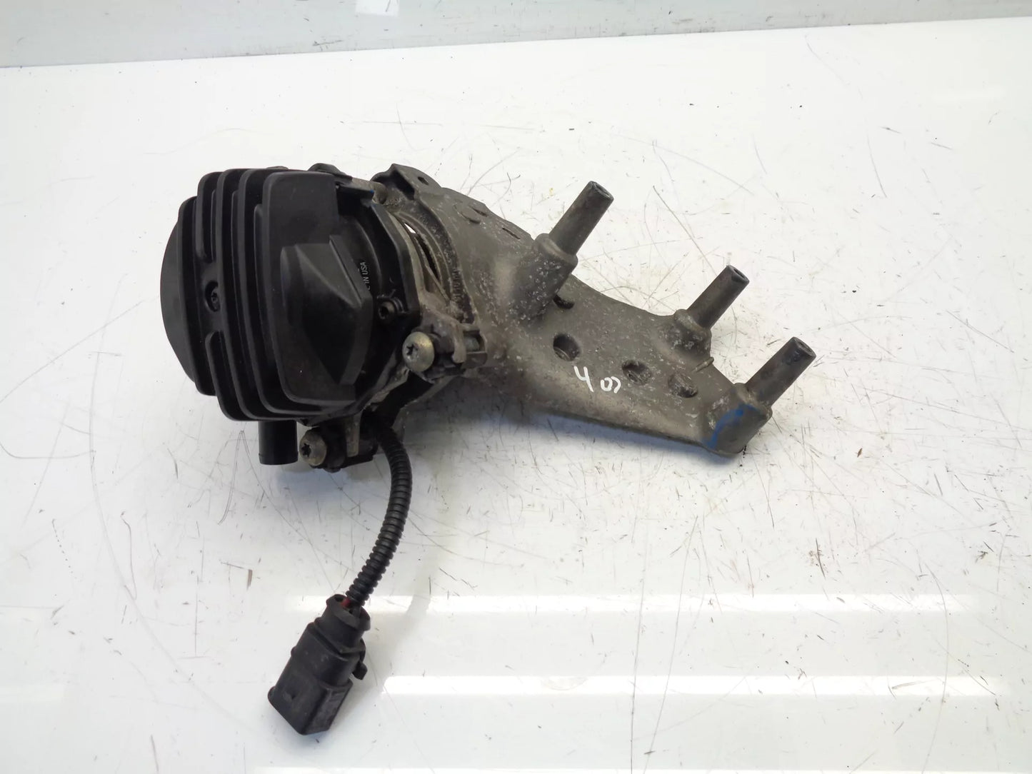 Bomba de aire secundario Porsche Cayenne 9PA 4,5 gasolina 48.50 M48.50 7L5959253B